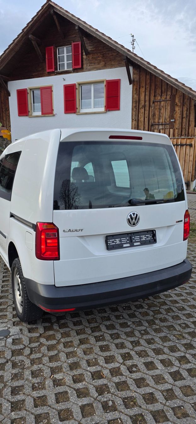 VW Nutzfahrzeuge: VW Caddy 2,0l Diesel 4 Motion – Gebraucht aus Gasel von Like07 1