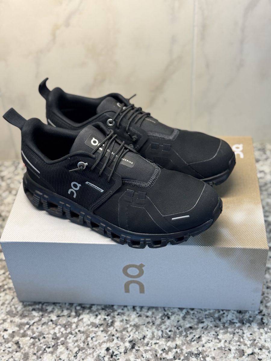 On Scarpe da donna: On Cloud 6 Waterproof 37 -NEU- – Nuovo (secondo la descrizione) da Giubiasco venduto da Ummuhan 2