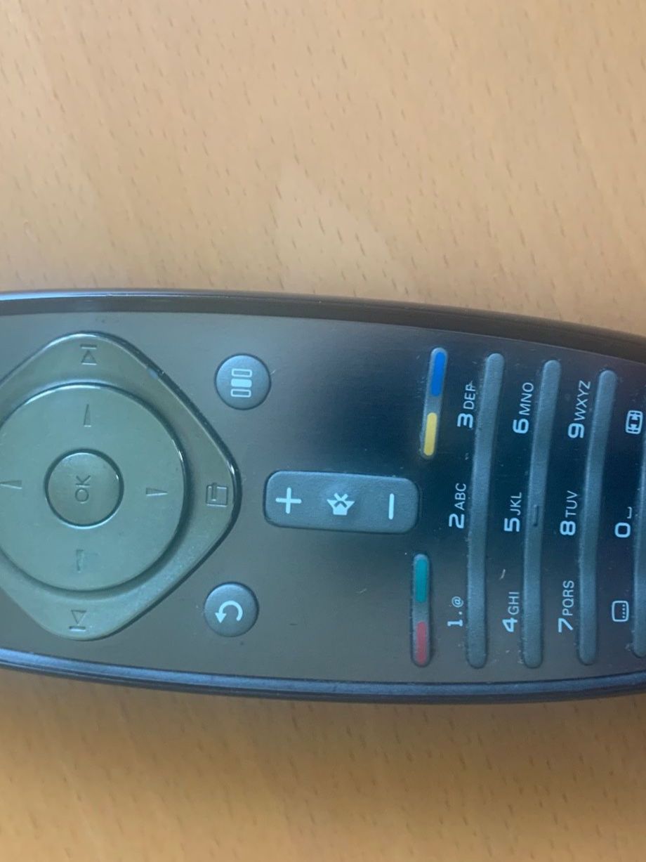 Telecomandi: Fernbedienung für philips TV – Usato da luzern venduto da niko1 1