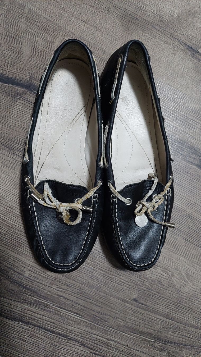 Damenschuhe: Schwarze Leder Mokassins Gr. 36.5 – Gebraucht aus Gwatt (Thun) von Letzte-Chance-III