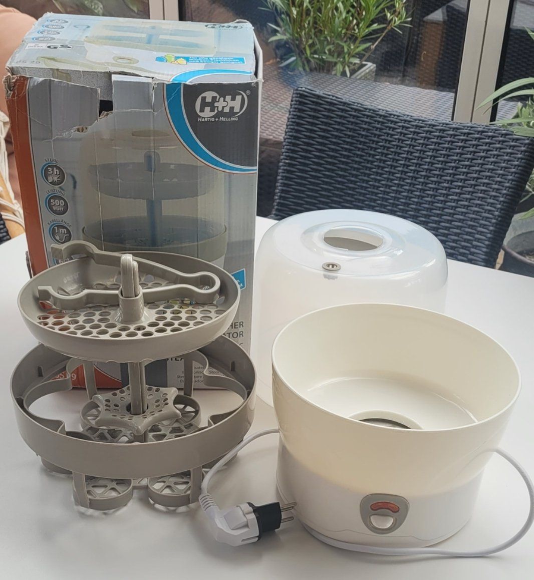 Baby-Mahlzeiten: Babyflaschen Dampfsterilisator elektrisch – Gebraucht aus Dintikon von kaki-7