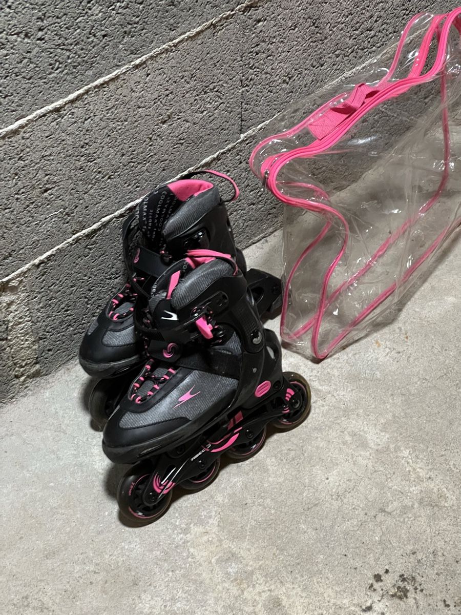 Patins à roul. & inline: Roller enfant – D'occasion à Vevey par shs95