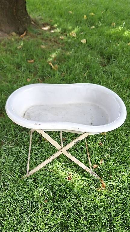 WC: Antikes Bidet aus Email mit Gestell – Usato da Adlikon venduto da Mary7 1
