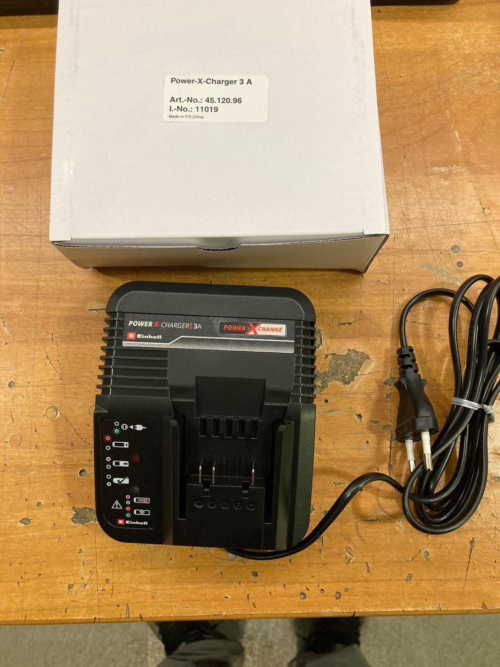 Einhell Caricatori & Batterie: Chargeur Einhell Power-X 3A – Nuovo (secondo la descrizione) da Genève venduto da Burni83