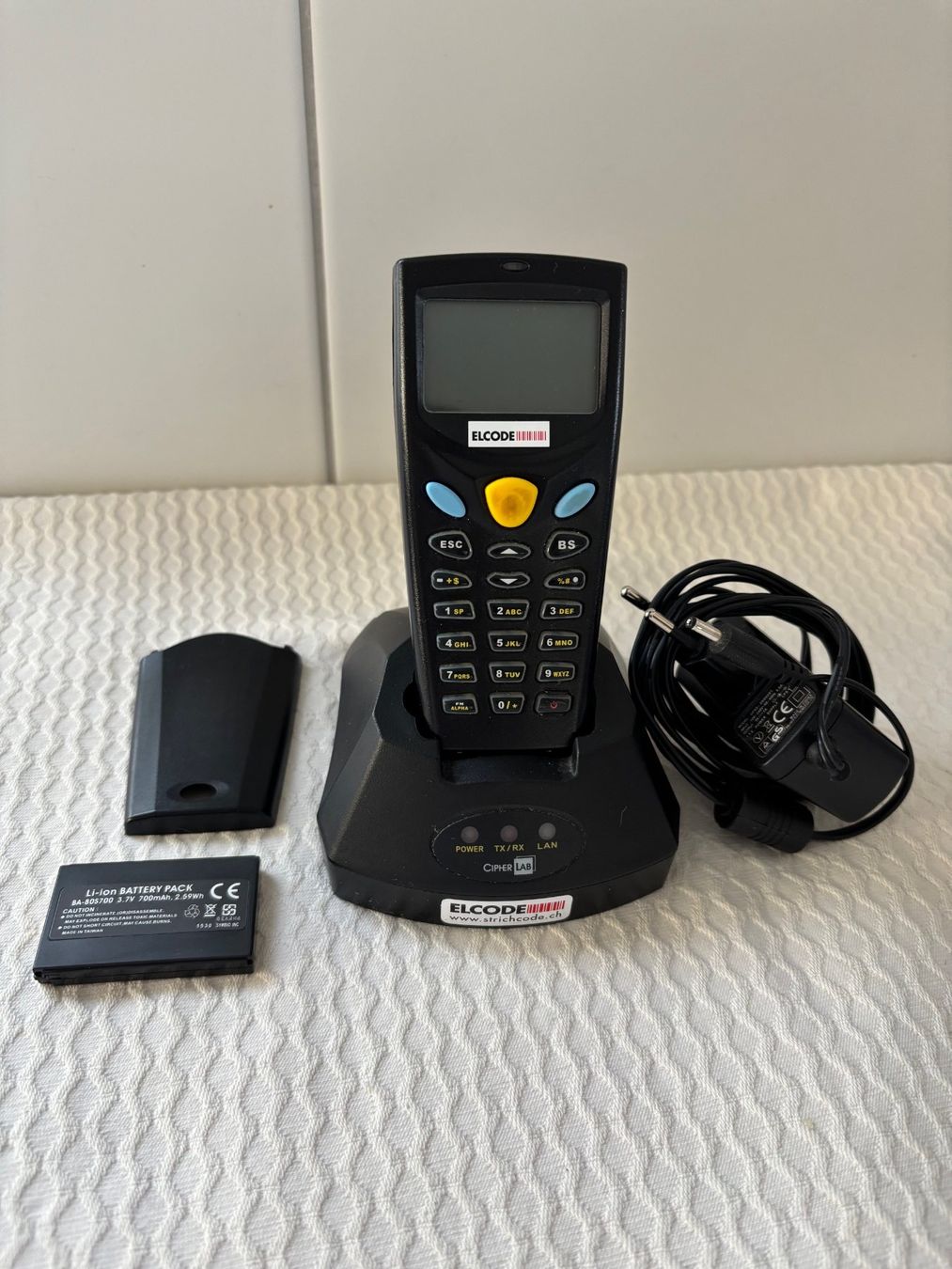 Scanner: Mobiler Barcodescanner Elcode 8001 Terminal - C – Gebraucht aus Einigen von Medicom-Pharma
