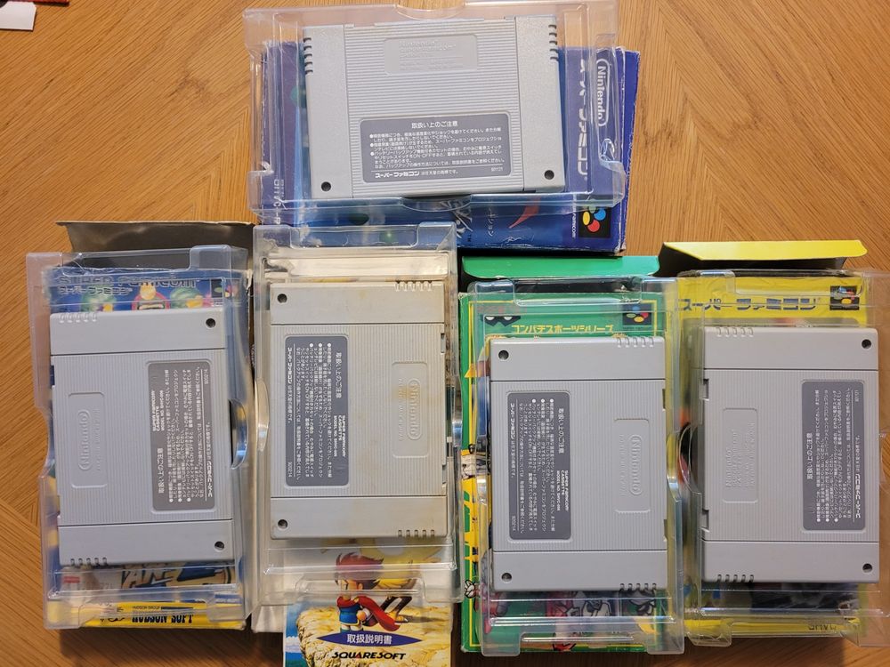 Nintendo Giochi: Super Famicom Konsole SNES mit vielen Games OVP – Usato da Münchenstein venduto da danytlaw 5