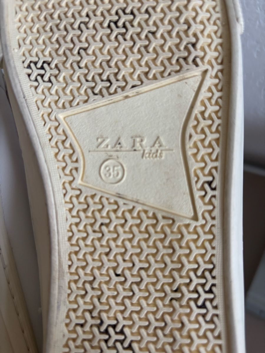 Zara Scarpe da uomo: Sneakers Zara Peanuts Snoopy – Usato da Boniswil venduto da Biancaneve91 5