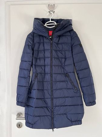 Doudoune GUESS TAILLE XS