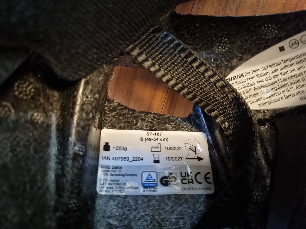 Caschi: Fahrradhelm  – Usato da Zürich venduto da ani_qj8q 1
