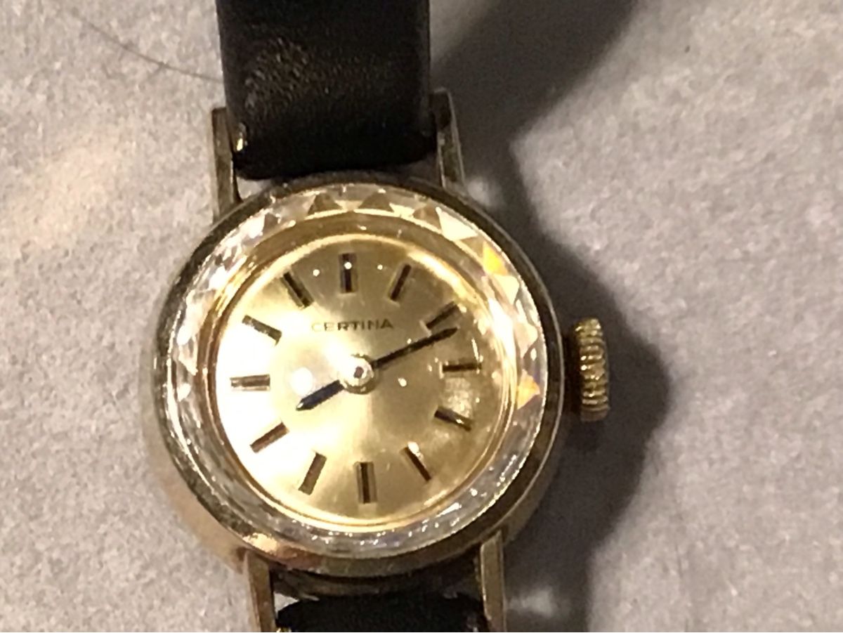 Certina Orologi: Certina Damenuhr klein – Usato da Aesch BL venduto da Aheinzi