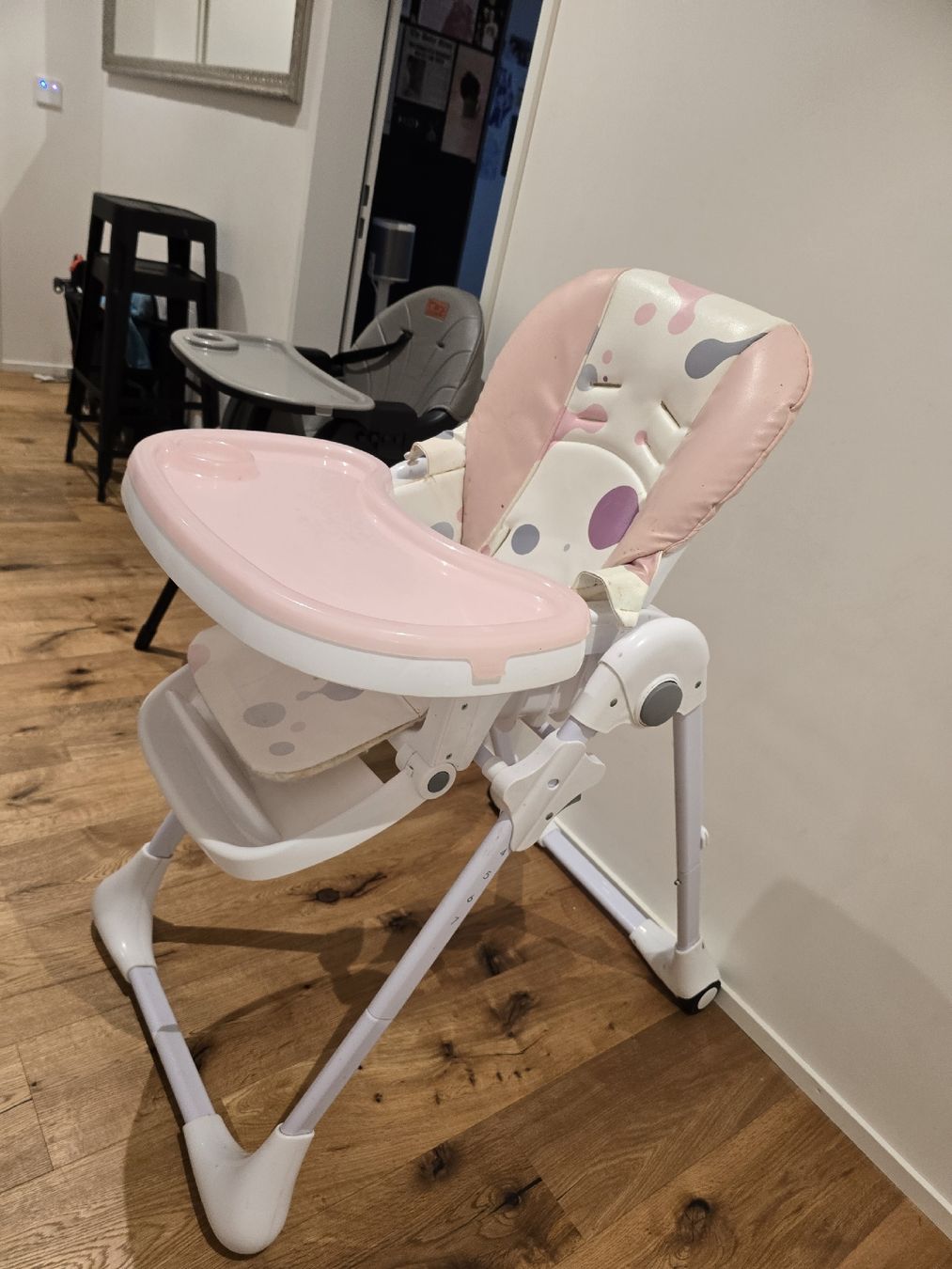 Hochstühle: Praktische Kinderstühle – Gebraucht aus Lachen SZ von mar_22sq 3