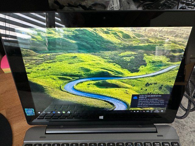 Acer Notebooks: Laptop Convertible Acer One S1002 mit Touchscreen – Gebraucht aus Brunnen von 23068 2