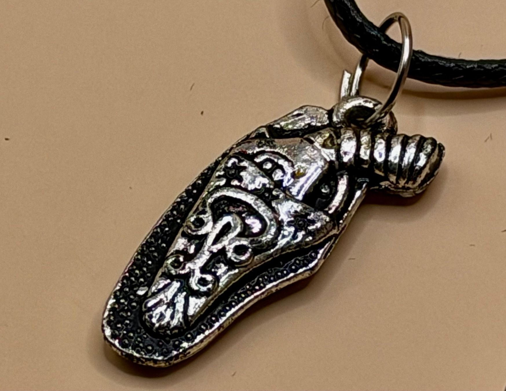 Pendentifs: 3 Verschiedene Ketten – D'occasion à Pfaffnau par bawengen49 4
