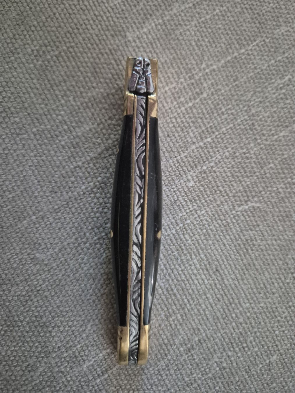 Laguiole Taschenmesser: Taschenmesser Laguiole  schwarz  – Gebraucht aus Binningen von rom_9ls7 4