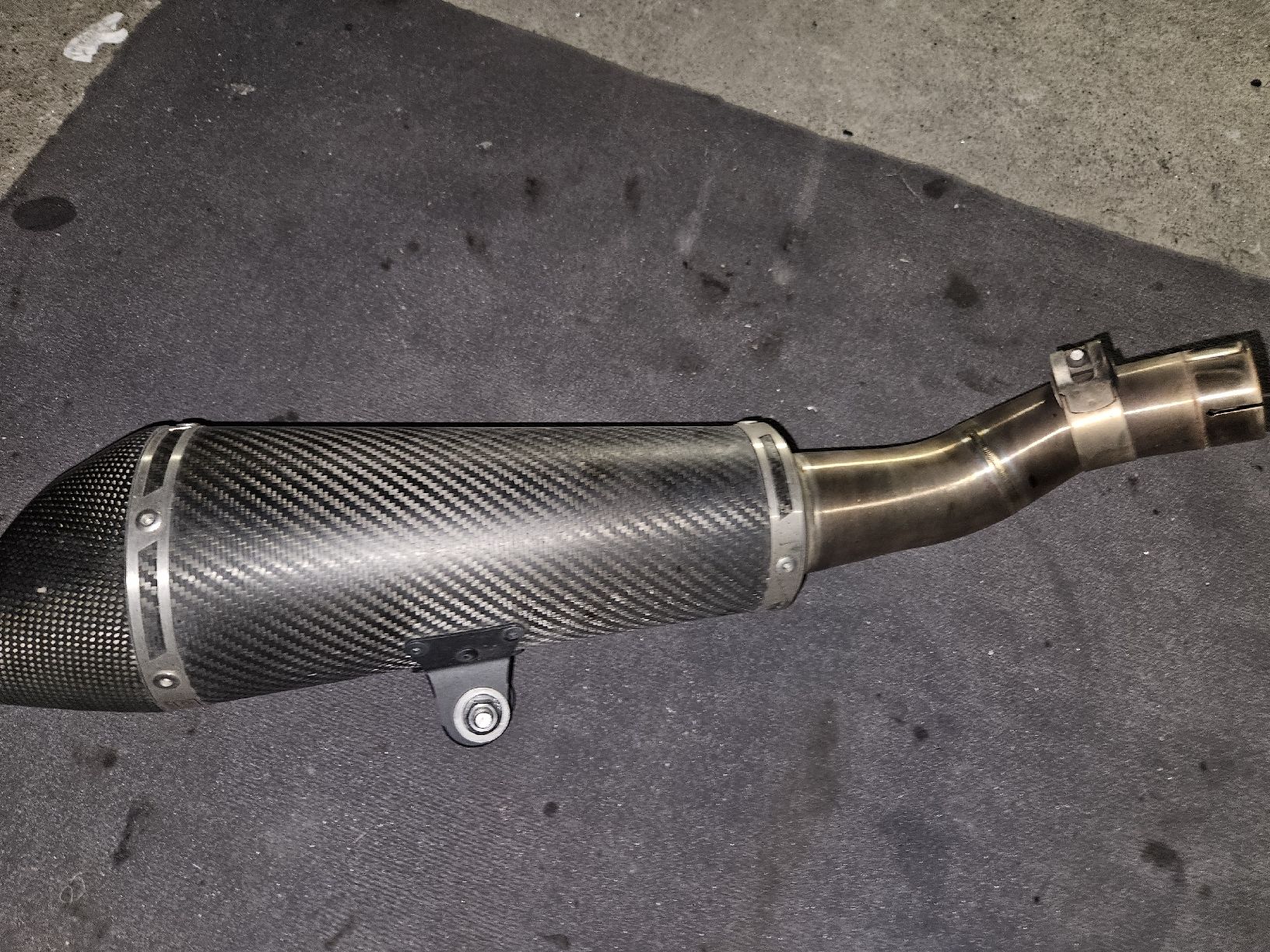 Suzuki Sistemi di scarico: Sc-Project gsxs 750 échappement – Usato da Genève venduto da Omaraburub 2