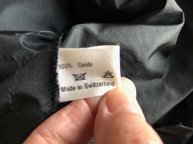 Akris Kleider: Abendkleid aus Seidentaft von AKRIS – Neu (gemäss Beschreibung) aus Luzern von Versuchende 9