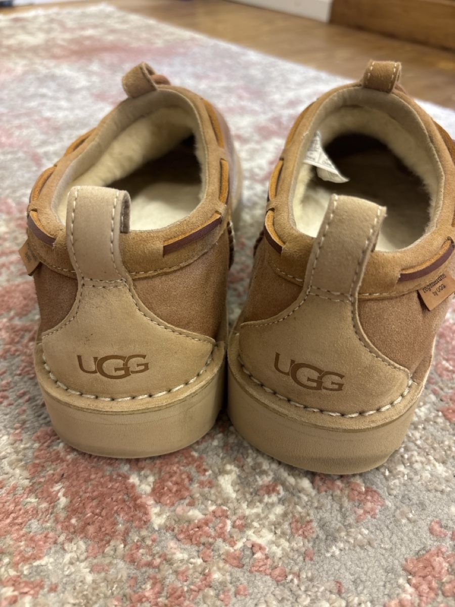 Ugg Scarpe da uomo: Ugg Hausschuhe , Grösse 43, Top Zustand! – Nuovo (secondo la descrizione) da Teufen AR venduto da yan_b7nm 3
