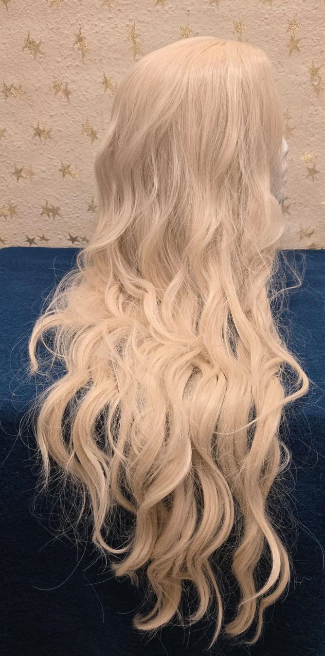 Parrucche: Blonde, lange gewellte Perücke – Nuovo (secondo la descrizione) da Rheinsulz venduto da Gilea 2