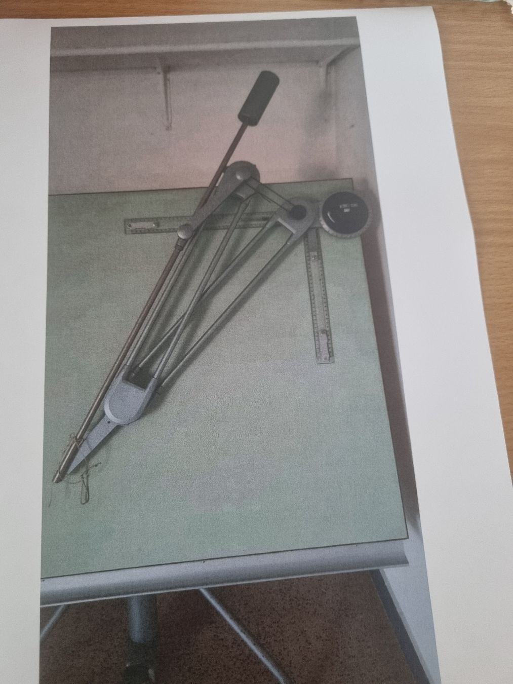 Scrivanie: Reisbrett  Zeichner Tisch – Usato da Schafisheim venduto da Ruki3 1