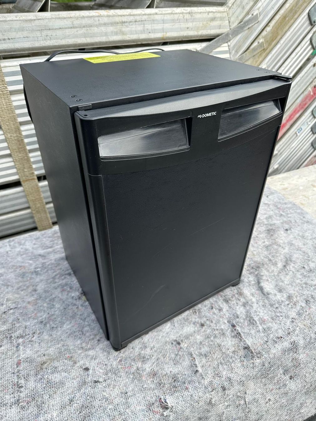 Frigoriferi: Minibar Dometic RH 430 NTE – Usato da Spreitenbach venduto da Space_X