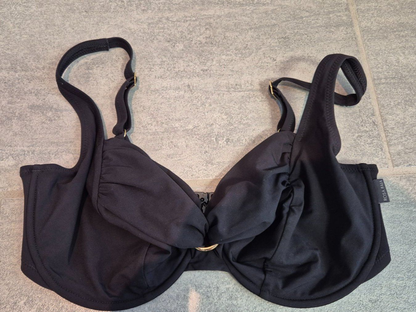 Costumi da bagno & Bikini: Rosa Faia Bikini Oberteil, Grösse 80E – Usato da Wädenswil venduto da frandzrh