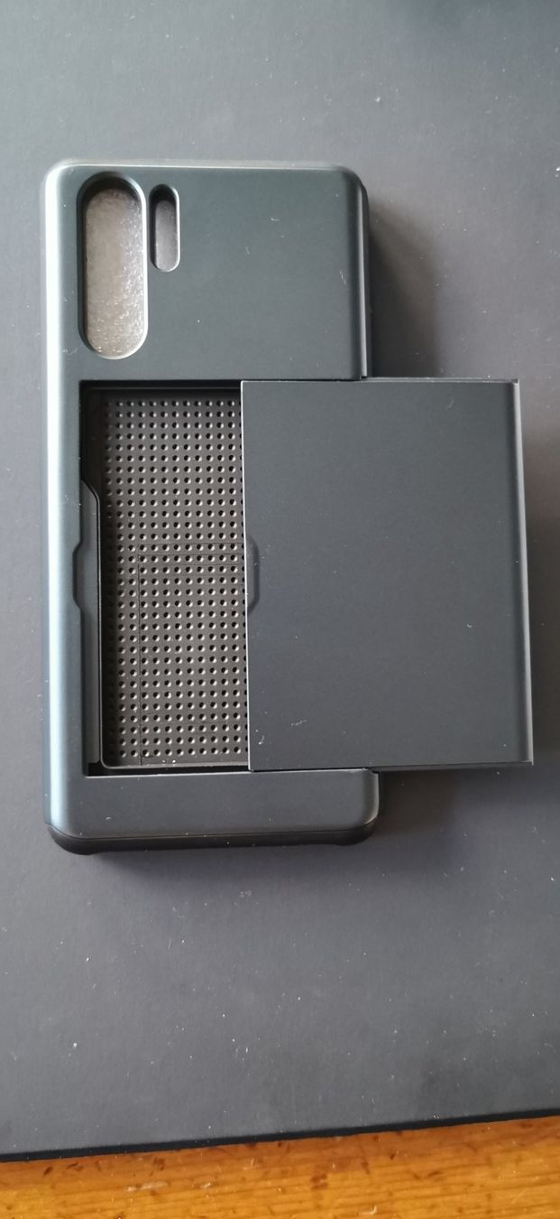 Cover & Protezioni schermo: COVER  4 PCS / STK – Usato da Locarno venduto da Kussardo 1