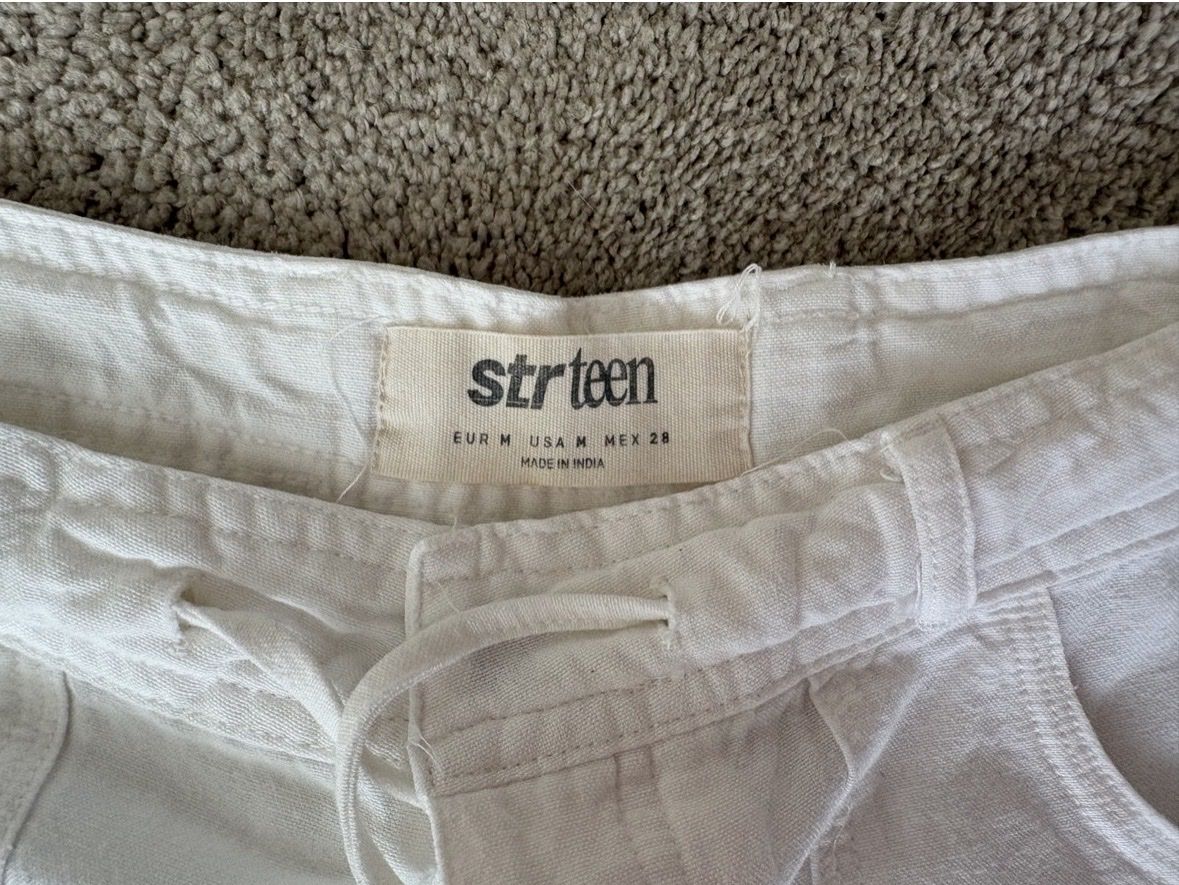 Stradivarius Pantaloni: Hose Stradivarius – Nuovo (secondo la descrizione) da Gockhausen venduto da hanadalageorgos 2