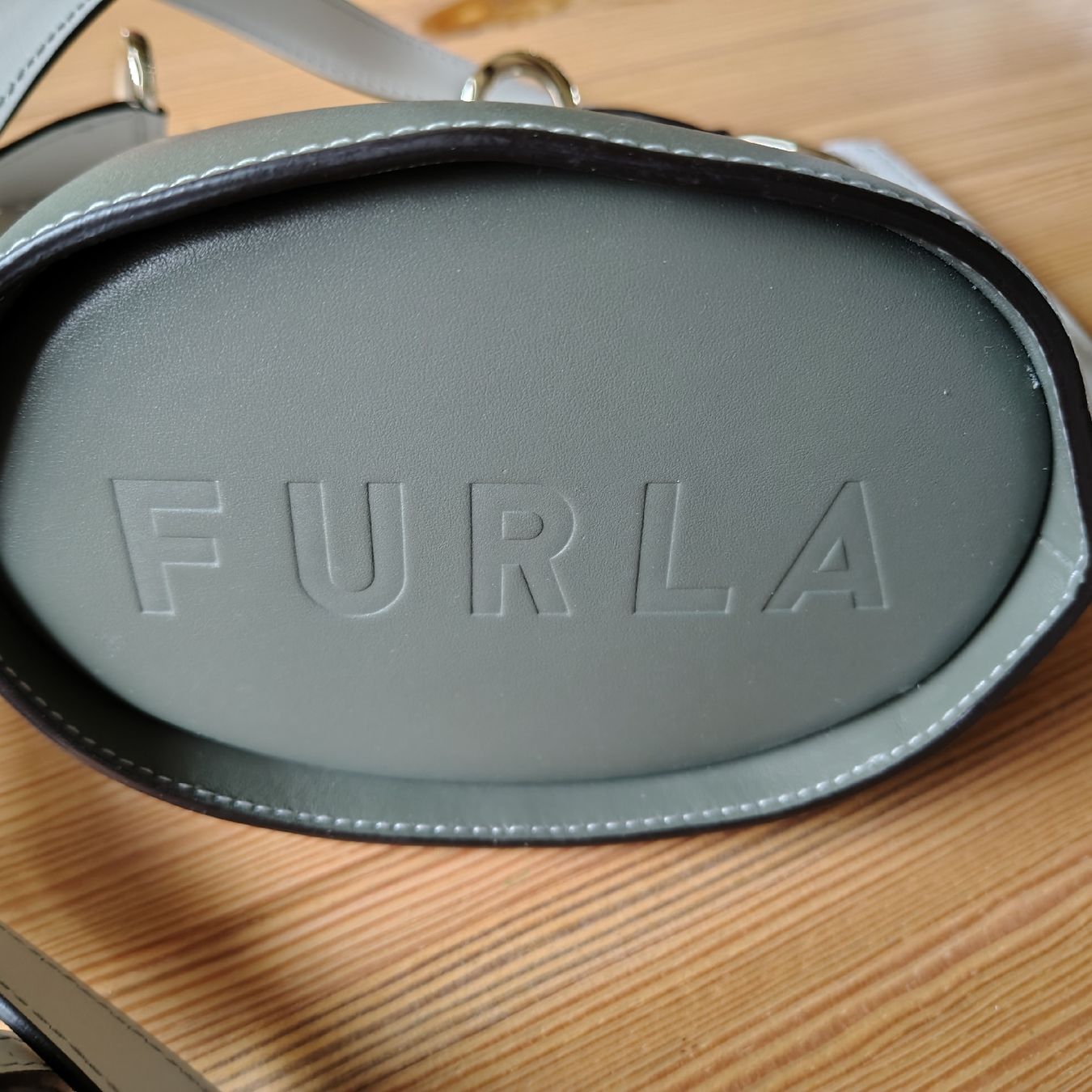 Furla Borse da donna: Furla Unica Mini Crossbody – Nuovo (secondo la descrizione) da St-Blaise venduto da Fabilif 1