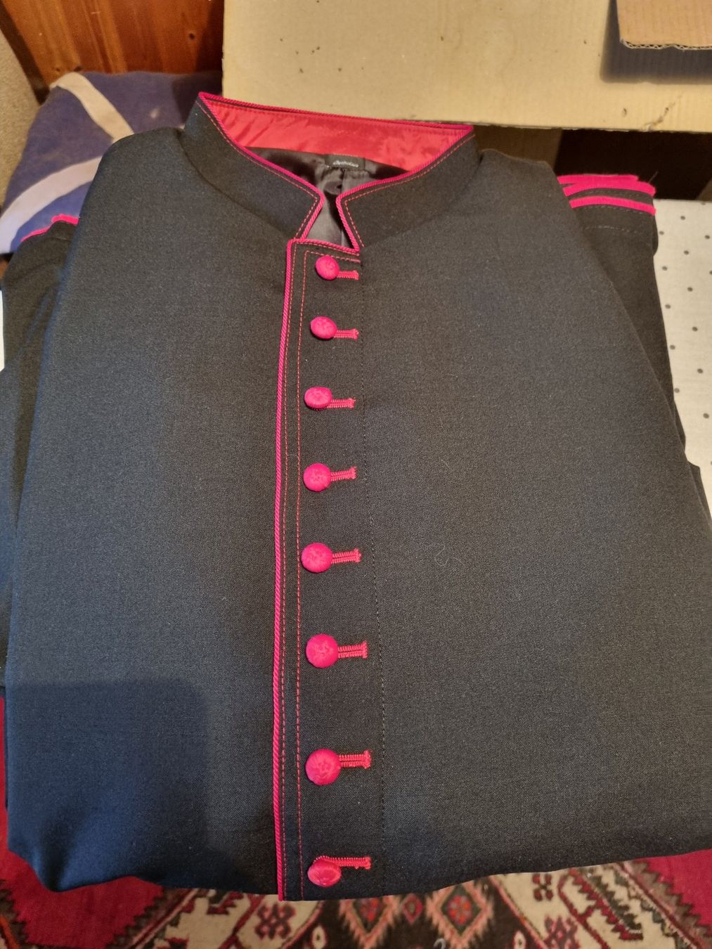 Uniformi: Soutane - Kardinalsfarbe – Nuovo (secondo la descrizione) da Fischbach LU venduto da diacon 2