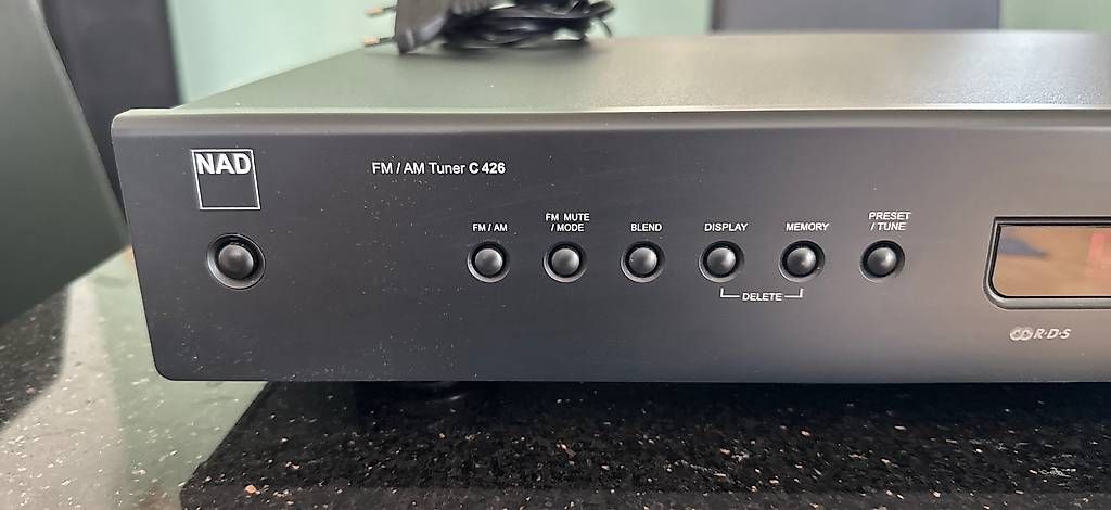 Nad Radio: NAD Tuner C 426 – Usato da Hausen AG venduto da helmin 1