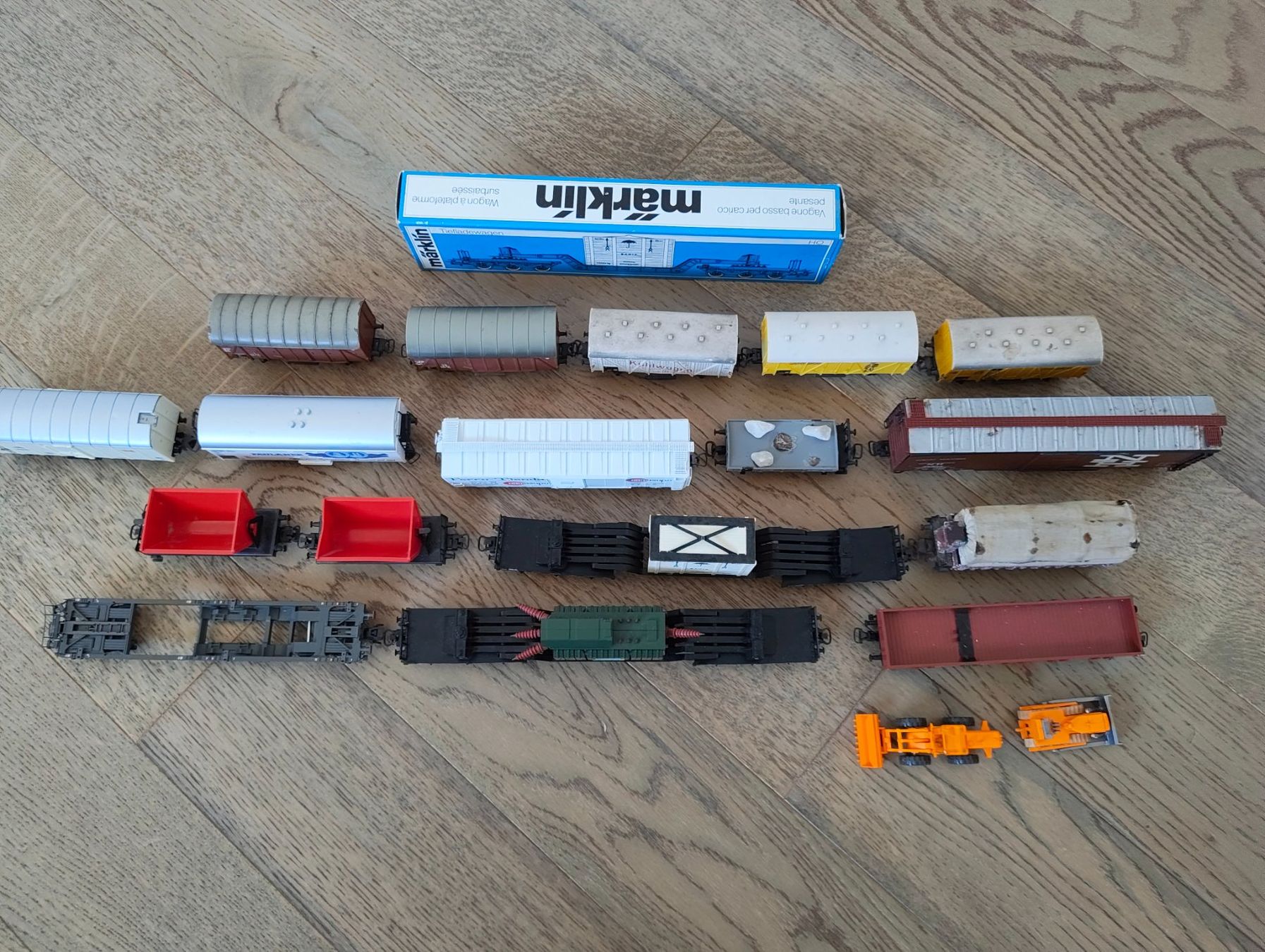Märklin Trains électriques: Güterwagen Set (17 Stück) – D'occasion à Lonay par que_6phm 1