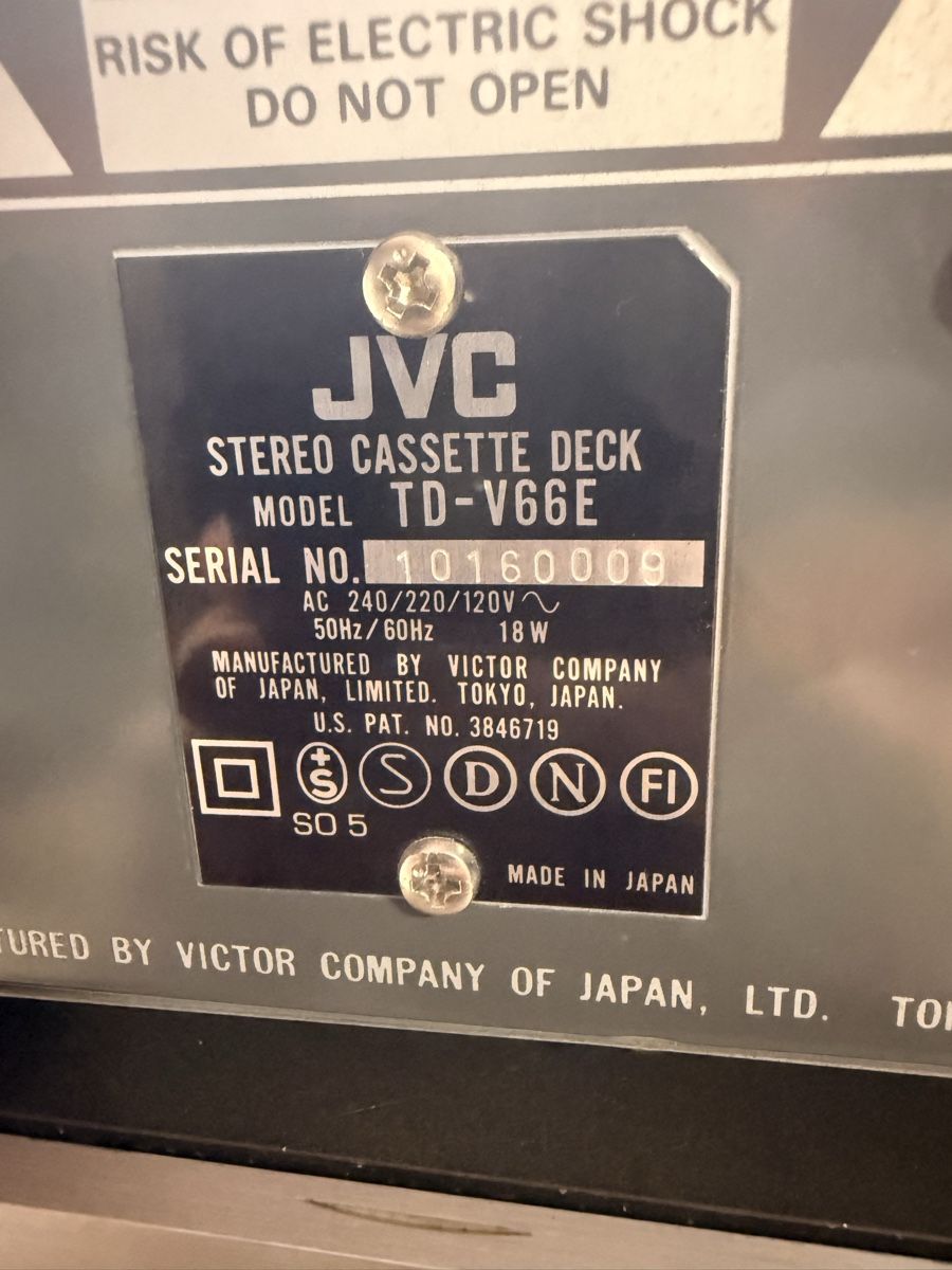 JVC Aufnahmegeräte: JVC TD-V66 Stereo Cassette Deck – Gebraucht aus Safenwil von xmdomi 4