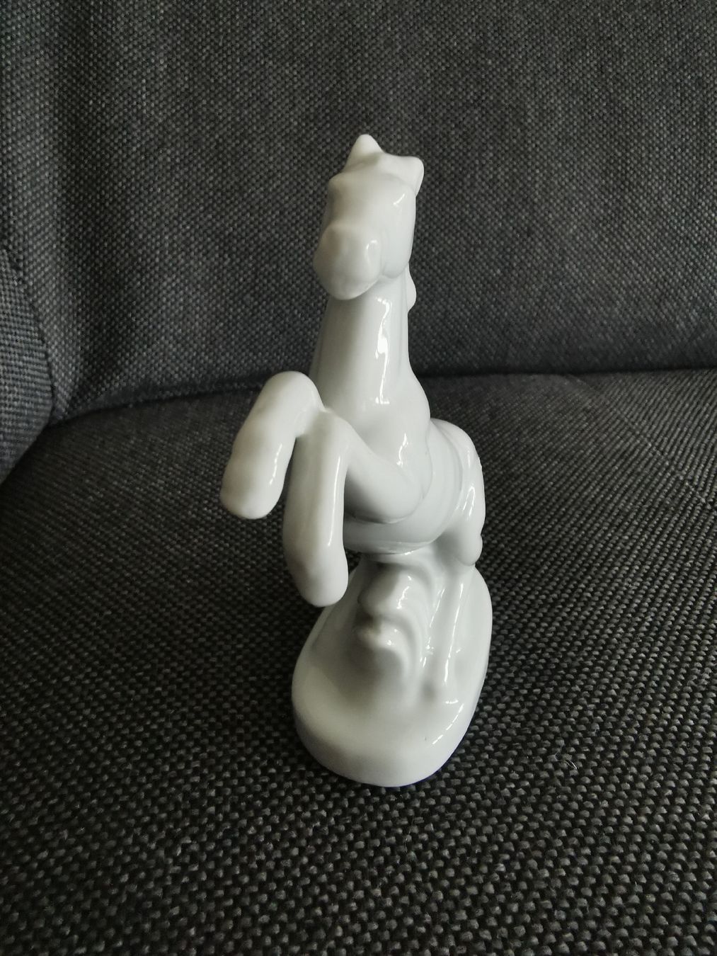 Statuette: Porzellan Pferd weiss – Usato da Buchs SG venduto da and_s6ps 2