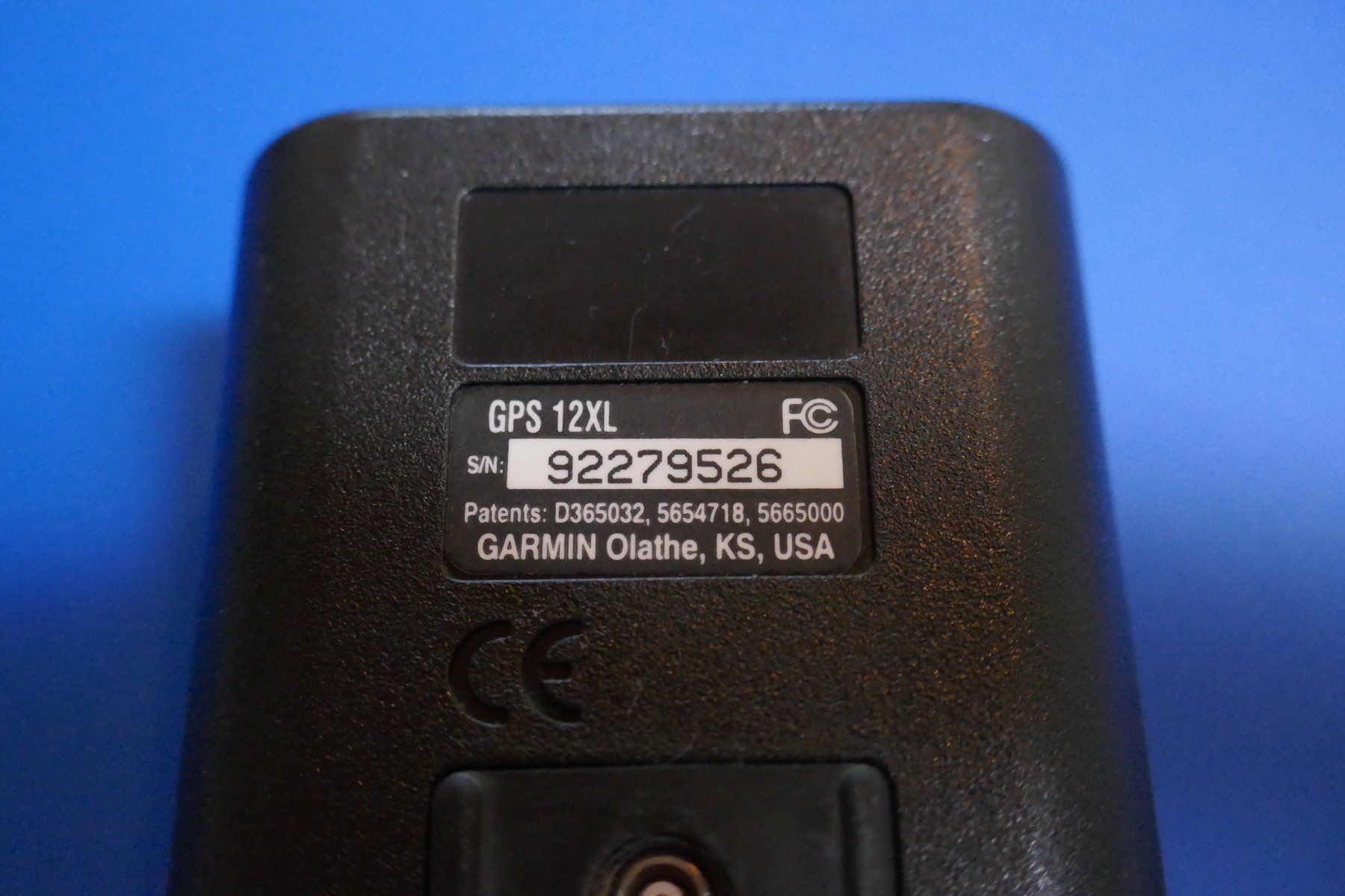 Garmin Navigatori: GPS 12 XL Copyright 1998 - Garmin – Usato da Vuarrens venduto da Espace-Retro 5