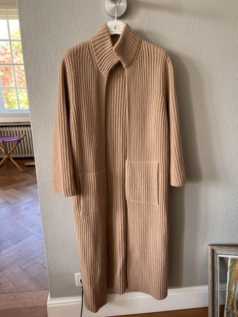 Strickmantel 100% Kaschmir beige Grösse 40 guter Zustand