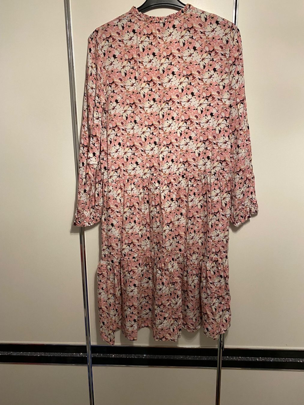 Vestiti: Damen Kleid gr.S 100% Viskose – Usato da Pfungen venduto da Sheki56 2