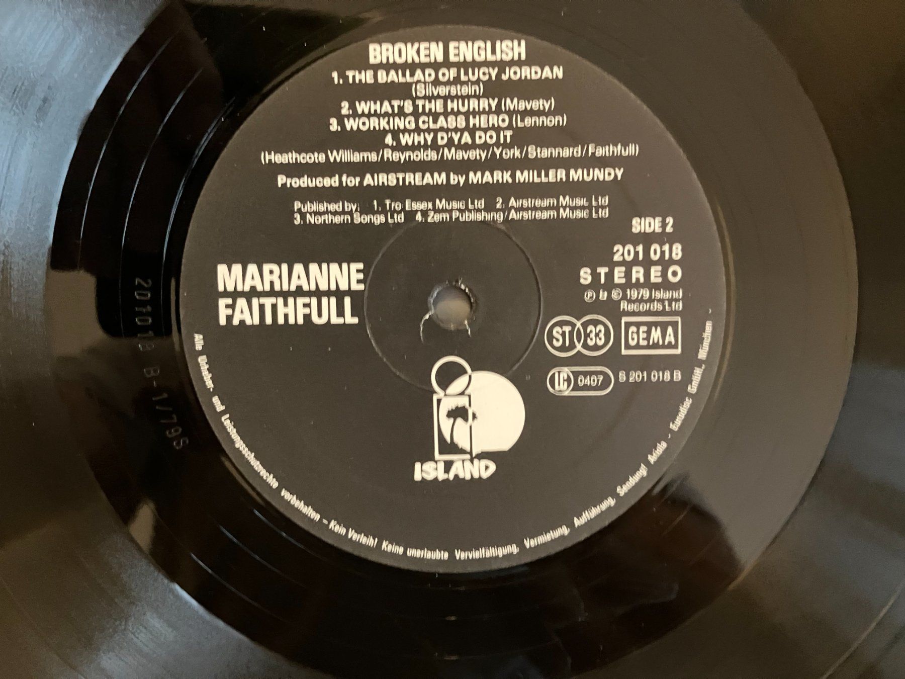 Dischi in vinile: Marianne Faithfull – Usato da Aarwangen venduto da Jukebox3 7