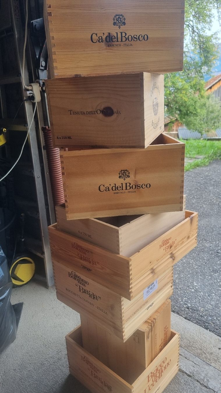 Sonstiges: Weinkisten – Gebraucht aus Wangs von finale02