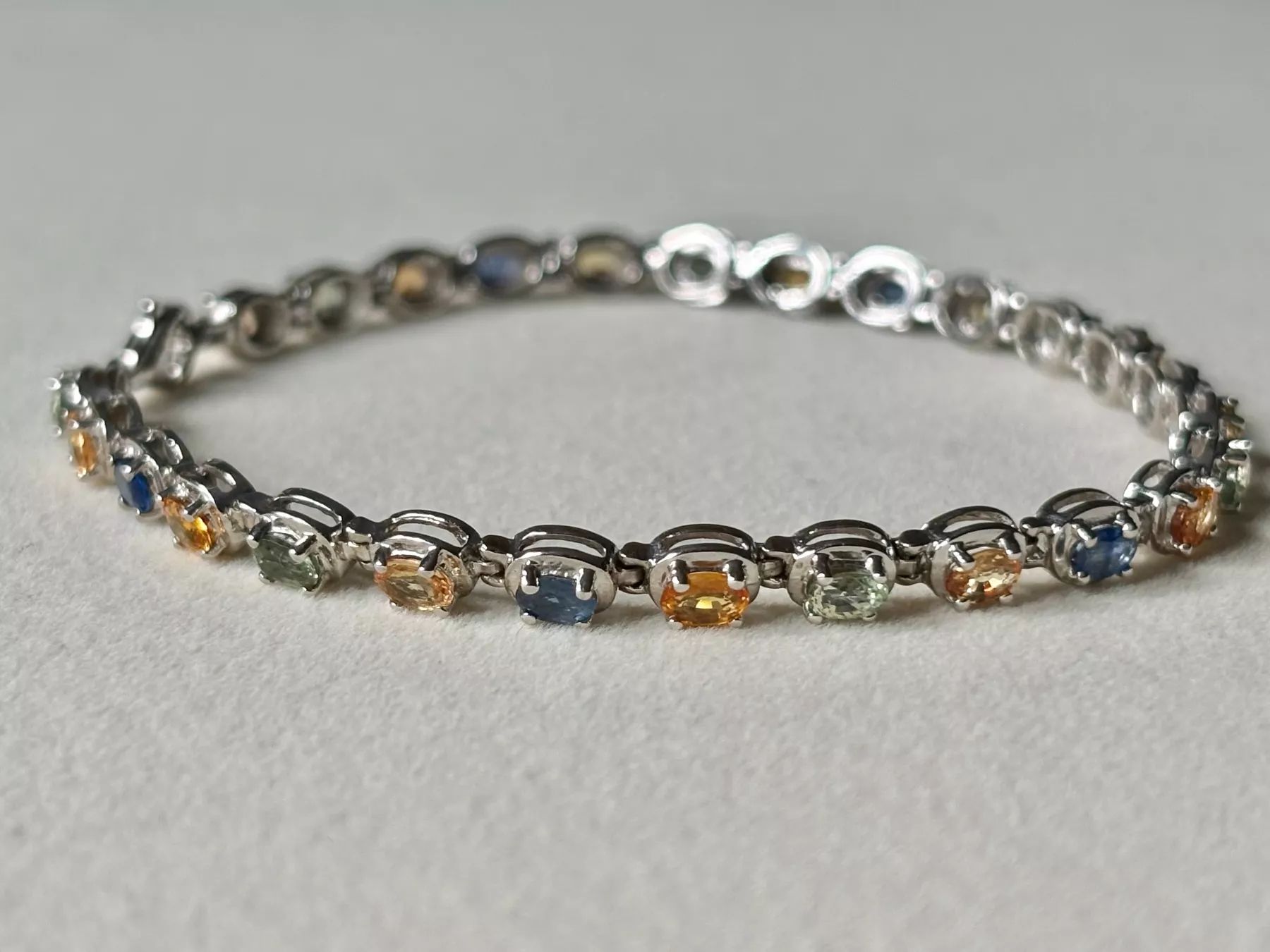 Bracciali & Braccialetti: Multi-Saphir Armband, Silber 925, 19.5 cm, (I103) – Nuovo (secondo la descrizione) da Brugg AG venduto da lau_9rvy 5