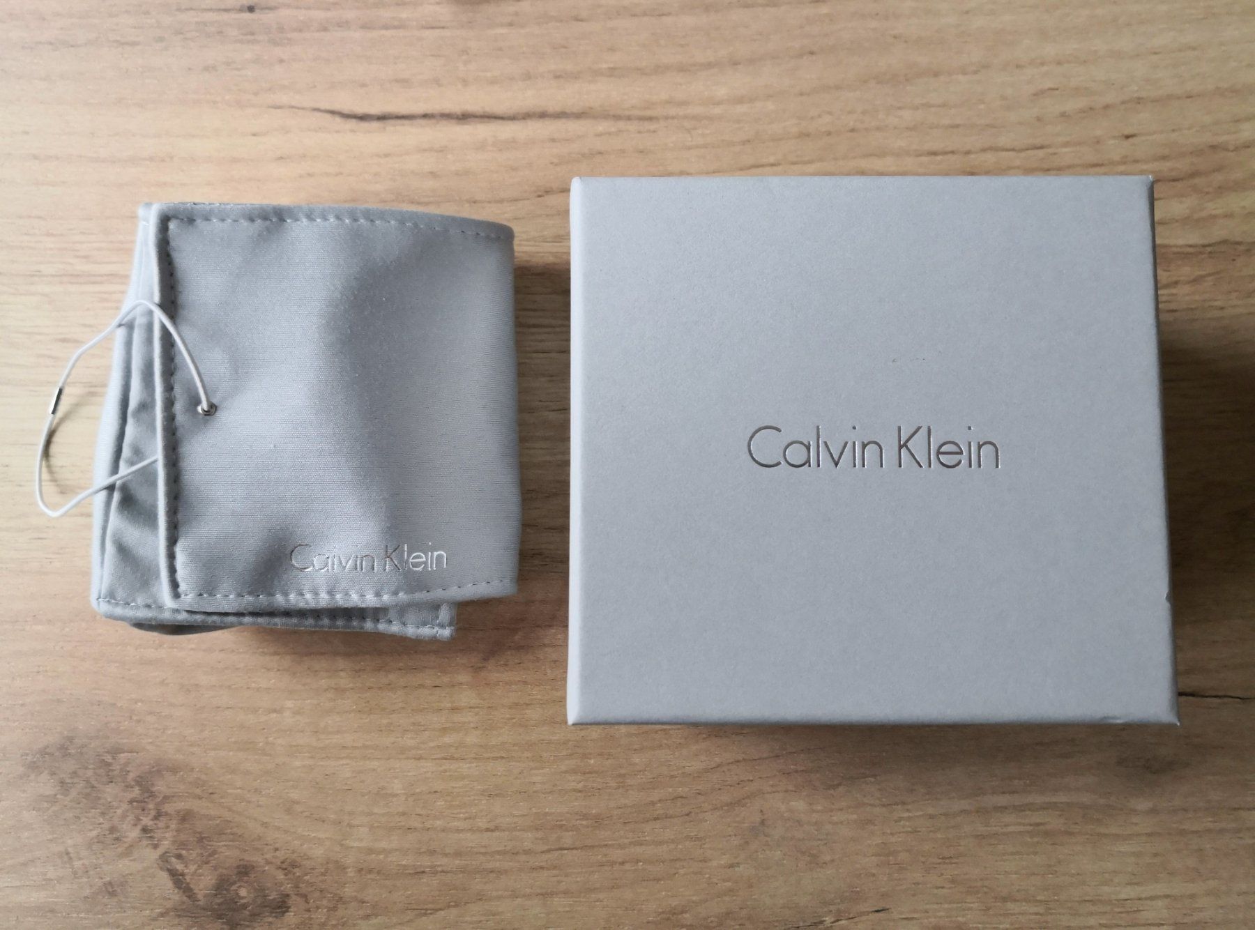 Calvin Klein Bracciali & Braccialetti: Calvin Klein Armreif – Nuovo (secondo la descrizione) da Winterthur venduto da Mel_Nuttree 6