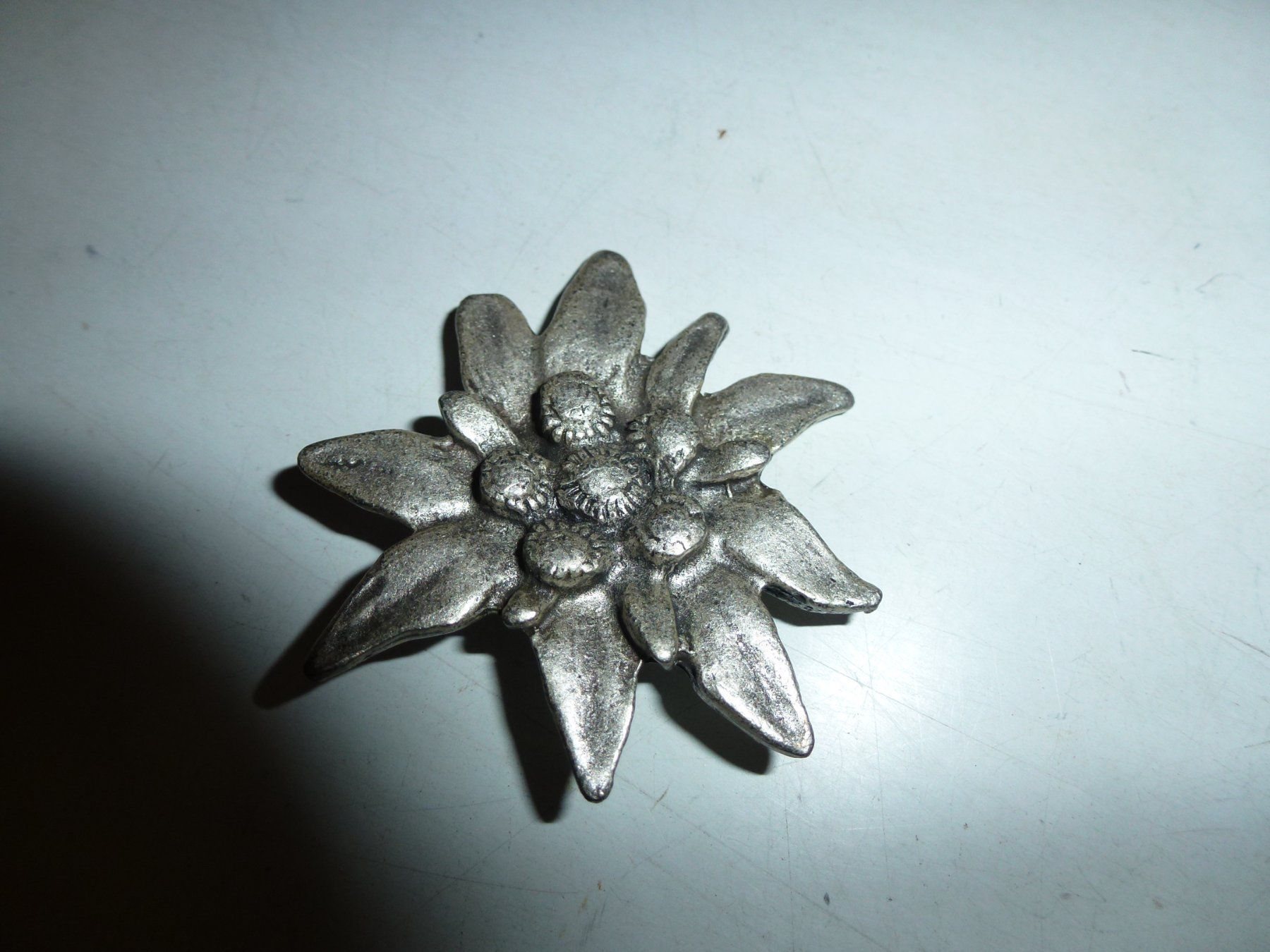 Campanacci mucche: Grosse Edelweiss – Nuovo (secondo la descrizione) da Bürglen UR venduto da daisyxy5
