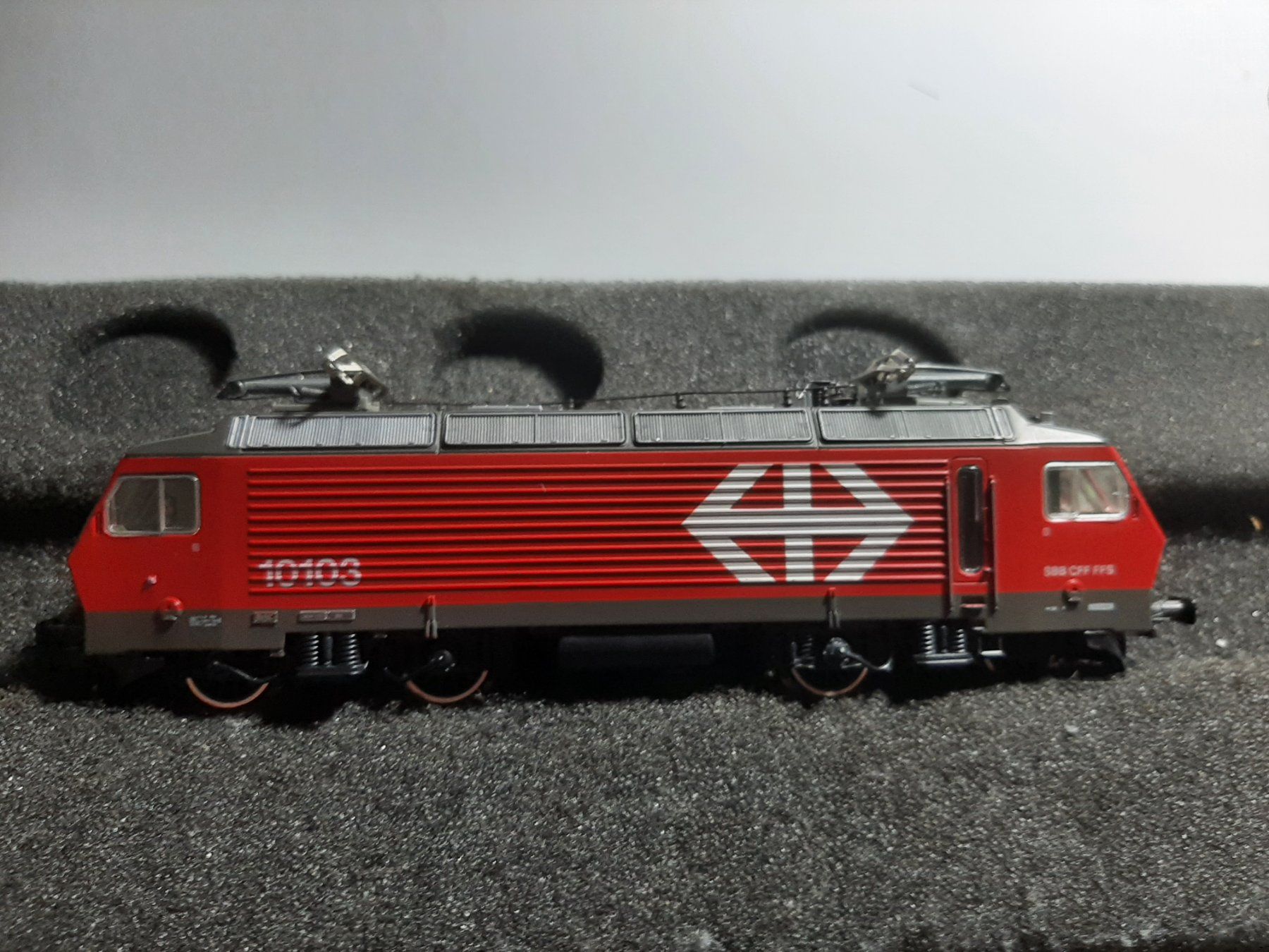 Roco Modellini di ferrovie: ROCO 10103 – Usato da Avully venduto da RIVALIS