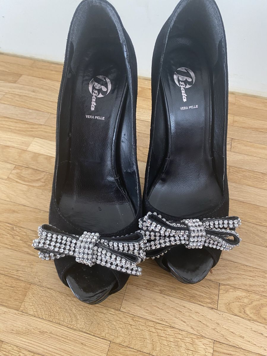 Scarpe da donna: Schwarze Lack High Heels mit Strass, Gr. 38 – Usato da Zürich venduto da Nutla 4