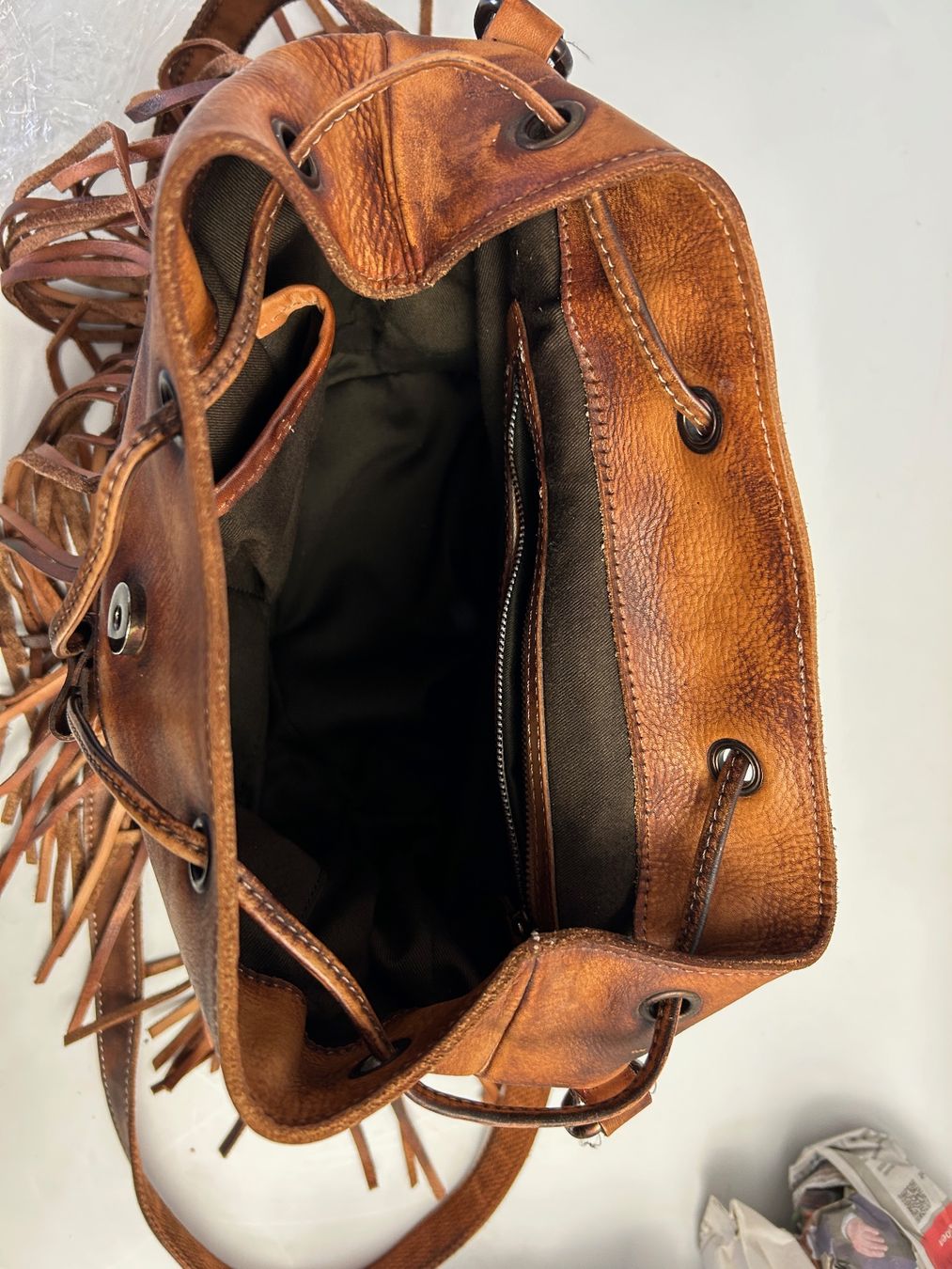 Borse da donna: Tasche / Bikertasche, Leder und gepflegt – Usato da Rheineck venduto da emma.gut 6