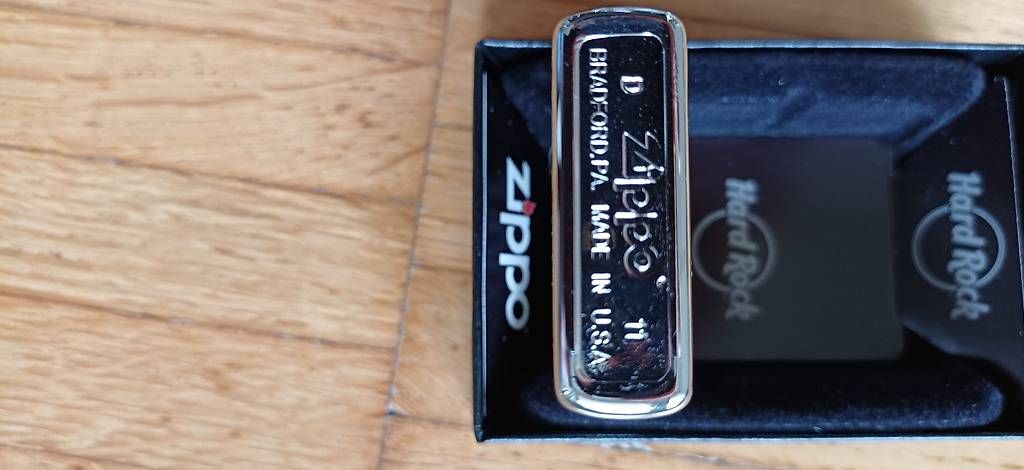 Accendini: Zippo Benzin Feuerzeug – Usato da Berikon venduto da rog_89hg 3