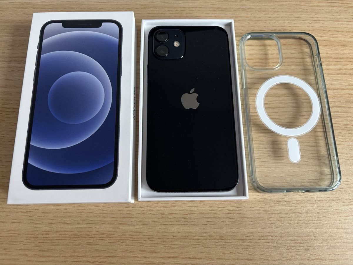 Apple Telefoni cellulari / Smartphones: Iphone 12 Schwarz – Usato da Limpach venduto da NLA1939 2