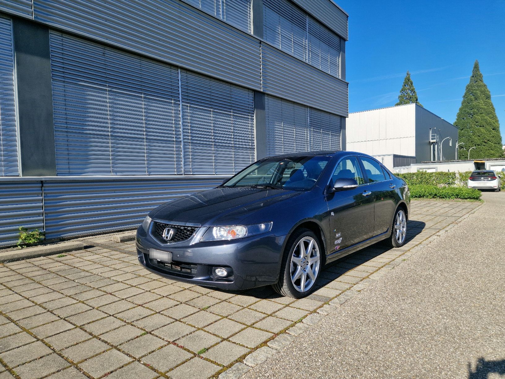 Honda Automobili: Honda Accord 2.0i – Usato da Bellach venduto da OGP