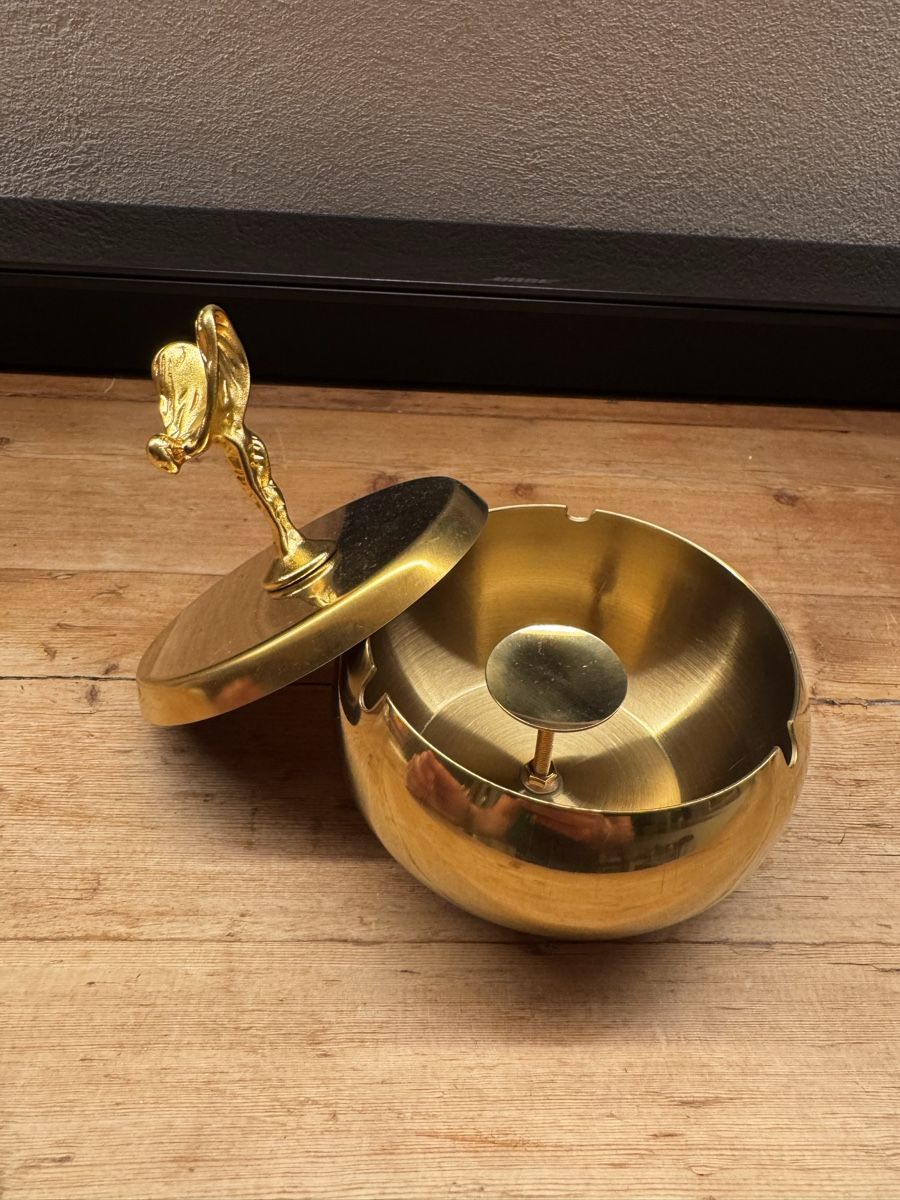 Portacenere: Elegant Aschenbecher Rolls Royce Goldfarbe – Nuovo (secondo la descrizione) da Seuzach venduto da Wolf936 1