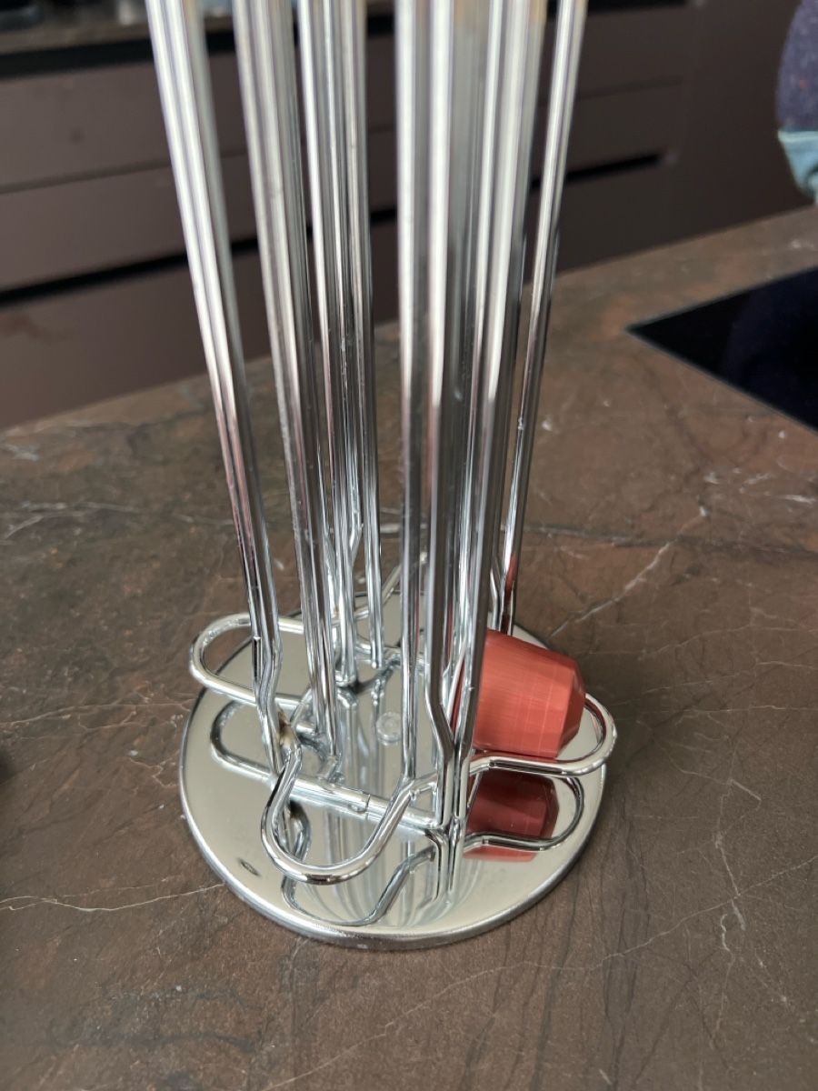 Nespresso Altro per la casa: Nespresso Kapselspender, Chromstahl – Usato da Recherswil venduto da ch0_y9gb 3