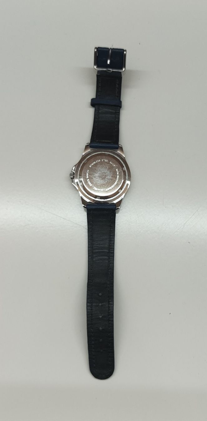 Montres: Armbanduhr – D'occasion à Küssnacht am Rigi par Hannibal06 1